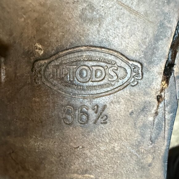 Tod's Cats Paw won't slip brown leather pull on chelsea boots - Picture 10 of 10